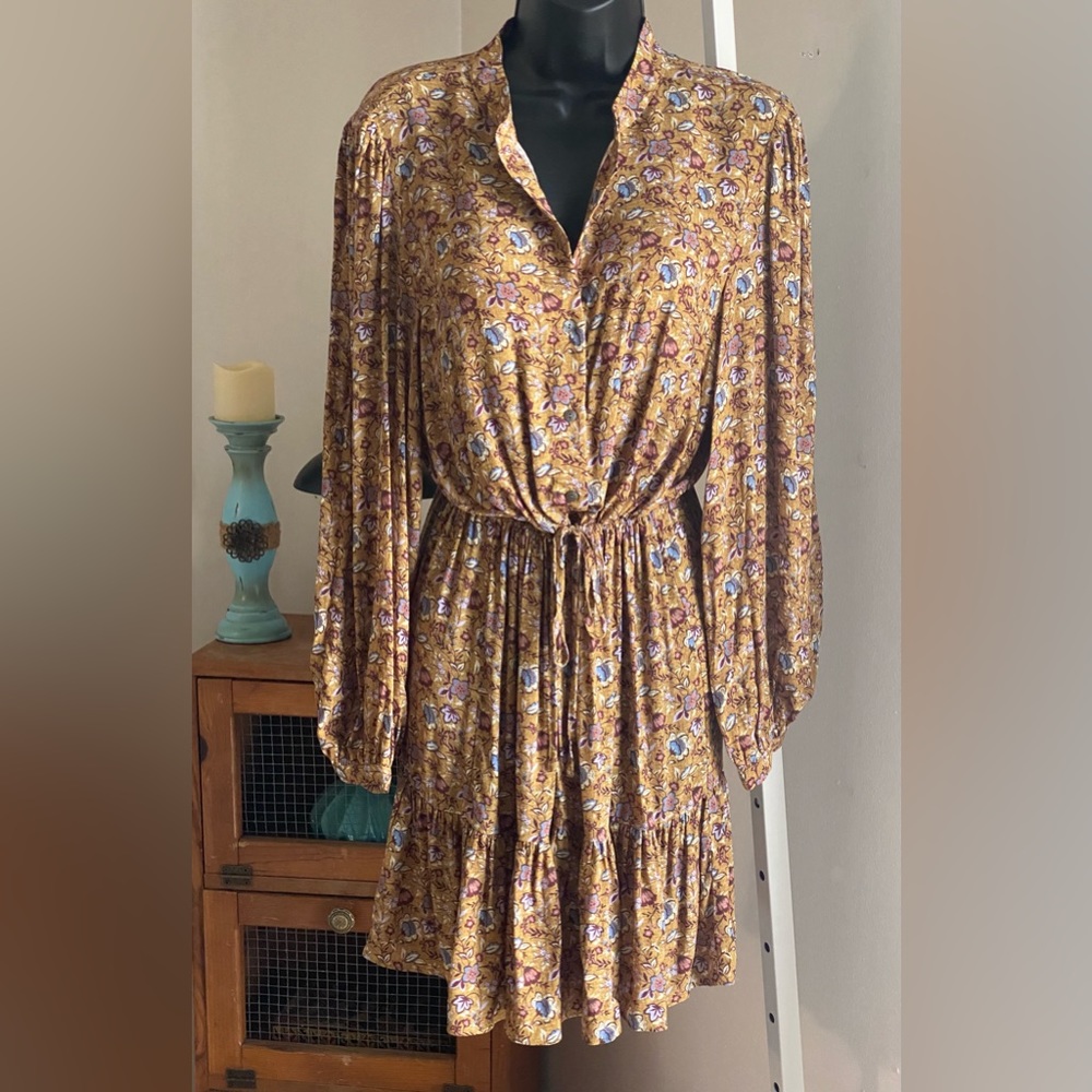 Rebecca Minkoff Helen Floral Dress. Color: Golden Yellow. Multi: Floral - Picture 3 of 11